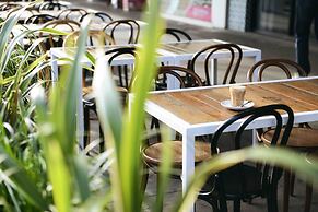 Saint Kilda Beach Hotel (formerly Rydges St Kilda)