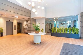 Sandman Signature Surrey-Guildford Suites