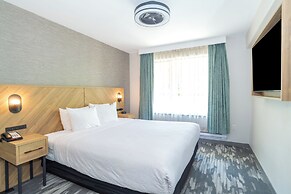 Sandman Suites Surrey-Guildford