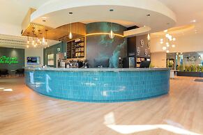 Sandman Signature Surrey-Guildford Suites