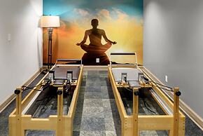 Garden of the Gods Resort and Club