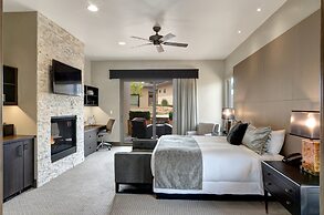 Garden of the Gods Resort and Club