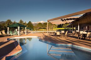 Garden of the Gods Resort and Club