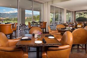 Garden of the Gods Resort and Club