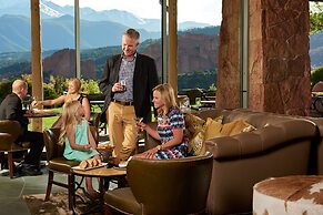 Garden of the Gods Resort and Club