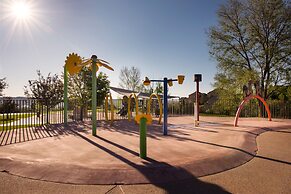 Garden of the Gods Resort and Club