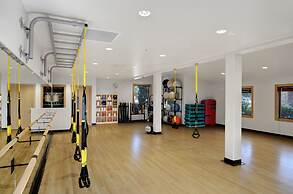 Garden of the Gods Resort and Club