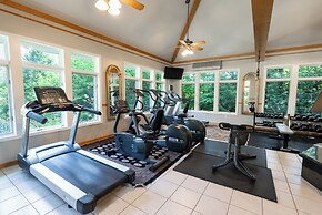 Nordic Village Resort