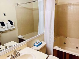 Nordic Village Resort