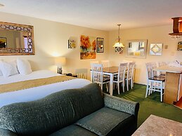 Nordic Village Resort