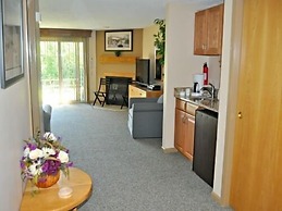 Nordic Village Resort