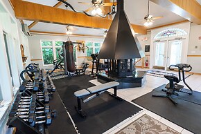 Nordic Village Resort