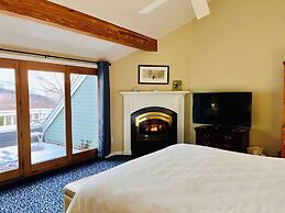 Nordic Village Resort