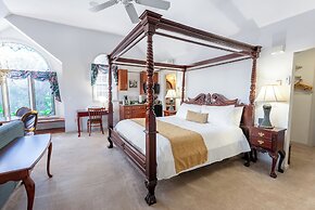 Nordic Village Resort