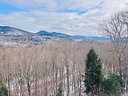 Nordic Village Resort