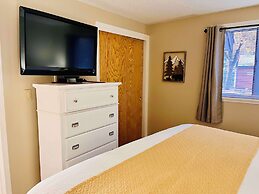 Nordic Village Resort