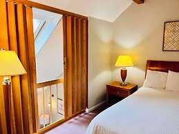 Nordic Village Resort