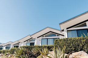 Lakehouse Resort