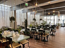 HOTEL ENGEL LIESTAL - Business & Lifestyle