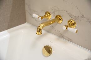 Rusty Parrot Lodge and Spa