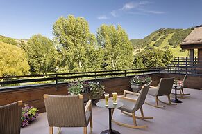 Rusty Parrot Lodge and Spa