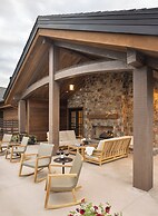 Rusty Parrot Lodge and Spa