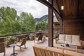 Rusty Parrot Lodge and Spa