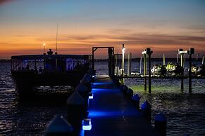 Portofino Island Resort