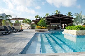 Trupial Hotel & Casino