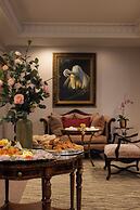 Market Pavilion Hotel