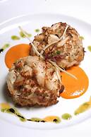 Market Pavilion Hotel