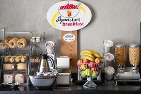 Super 8 by Wyndham Sarnia ON