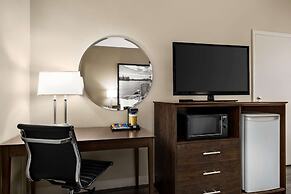 Super 8 by Wyndham Sarnia ON