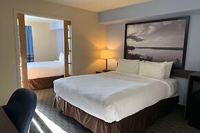 Super 8 by Wyndham Swan River MB