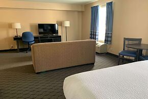 Super 8 by Wyndham Swan River MB