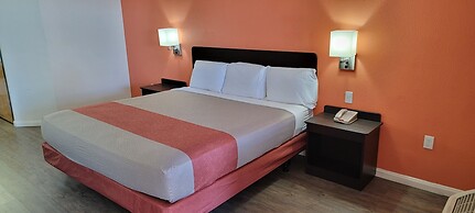 Motel 6 Santa Nella, CA - Los Banos