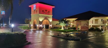 Motel 6 Santa Nella, CA - Los Banos