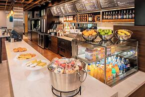 Courtyard by Marriott Boston Brookline