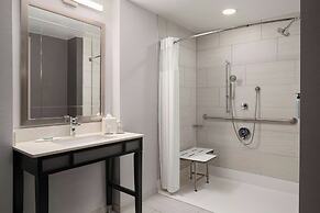 Courtyard by Marriott Boston Brookline