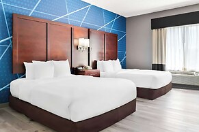Comfort Suites Southfield/Detroit