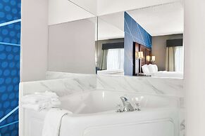 Comfort Suites Southfield/Detroit