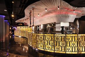 The Unexpected Ibiza Hotel - Ushuaïa Club entrance included