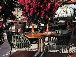 The Unexpected Ibiza Hotel - Ushuaïa Club entrance included