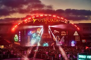 The Unexpected Ibiza Hotel - Ushuaïa Club entrance included