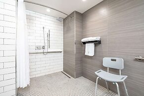 Infinity Hotel San Francisco, Tapestry Collection by Hilton