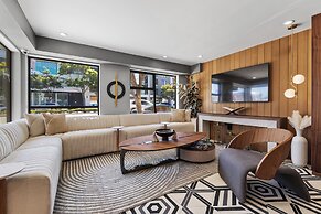 Infinity Hotel San Francisco, Tapestry Collection by Hilton