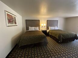 Motel In The Pines