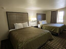 Motel In The Pines