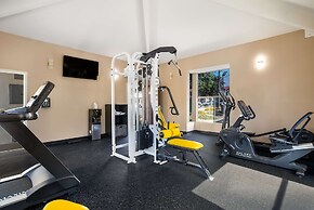 SureStay Plus By Best Western Upland Ontario North