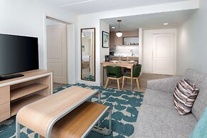 Homewood Suites By Hilton Orlando-Nearest Universal Studios
